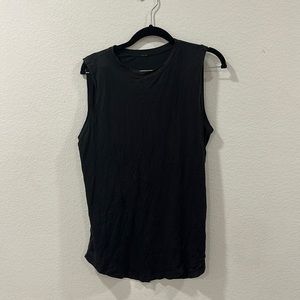 Lululemon tank top size 6